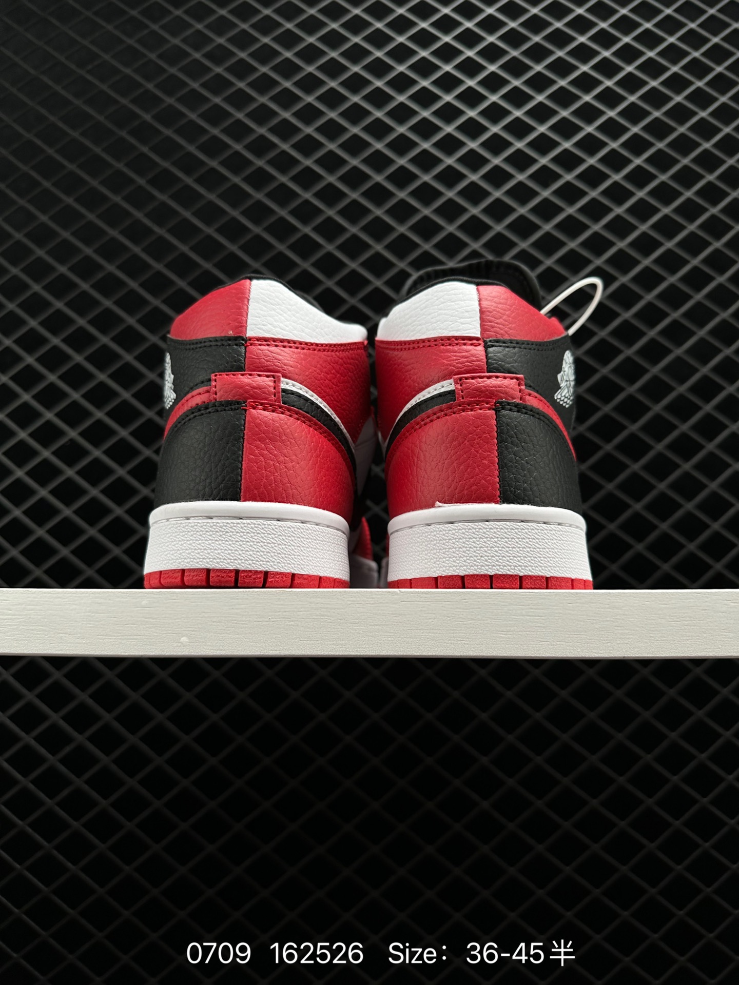 Nike Air Jordan 1 Low AJ1